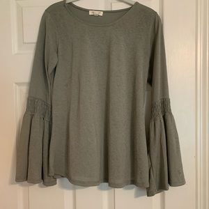 Ultra flirt Juniors Bell-Sleeve Top